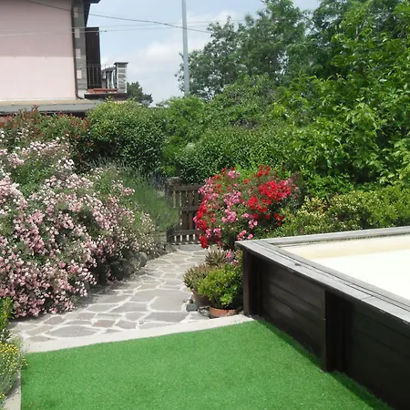 With Pool Near 5terre Firefly Villa *