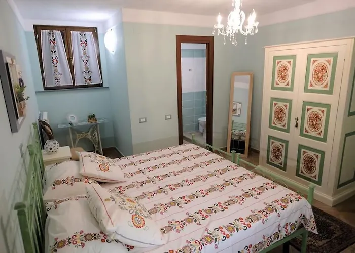 With Pool Near 5terre Firefly *