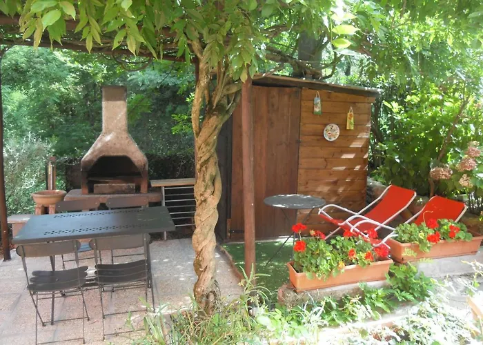 Villa With Pool Near 5terre Firefly Quaratica