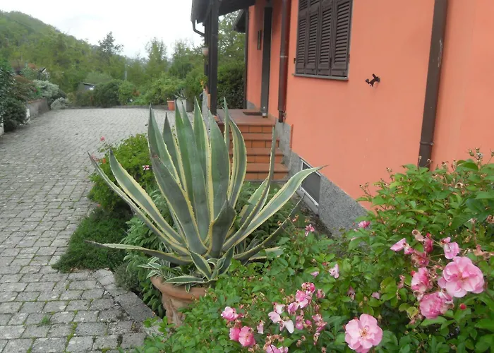 With Pool Near 5terre Firefly *