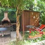 ヴィラ With Pool Near 5terre Firefly Quaratica